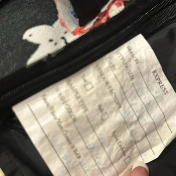 Express Women’s Size 6 Black Floral Preppy Pleated Mid Rise Mini Shorts‎ Zip Up - Picture 9 of 9